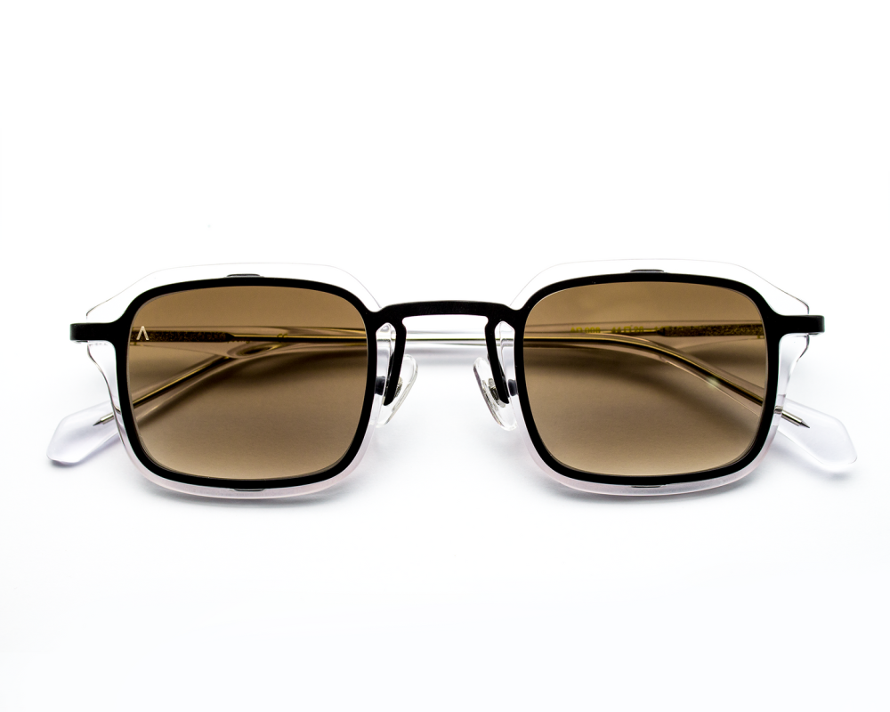 ADAM YOUNG AD008 C.04